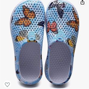 Eagsouni Women’s Slide On Water 💧 Beach Shoes Euro 42 US 11.5 Butterflies 🦋
